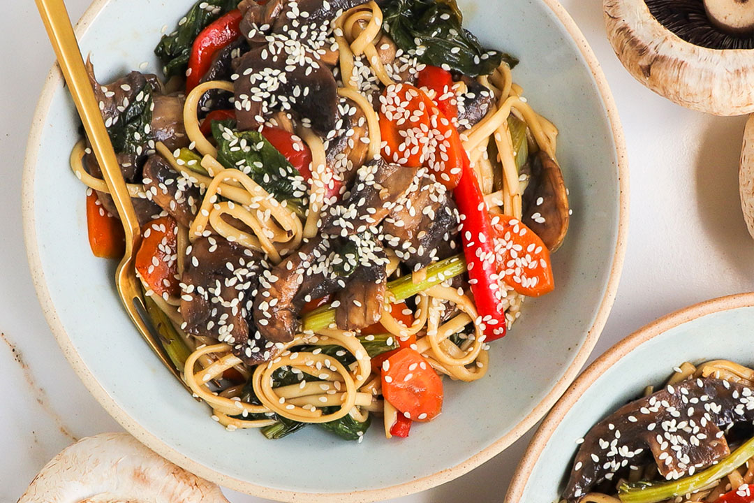 Teriyaki Mushroom Veggie Noodles